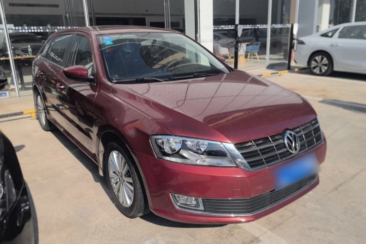 Used Volkswagen Gran Lavida 2013 1.6L Automatic Comfort Model
