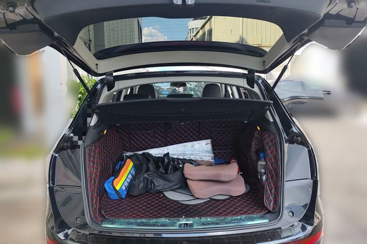 Used Audi Q5 2018 Collector's Edition 40 TFSI Technology Model
