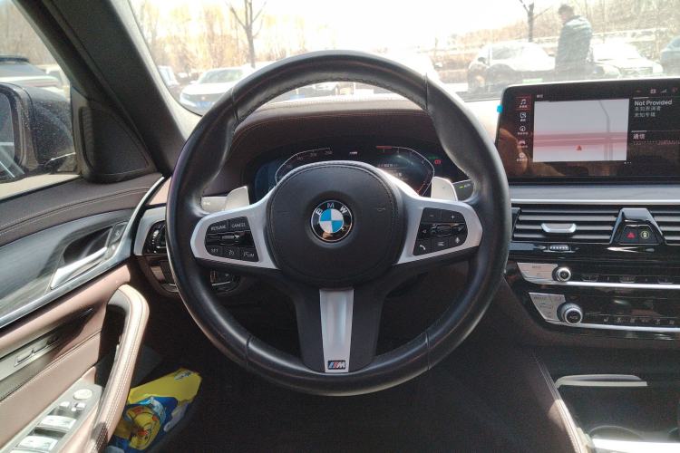 Used BMW 5 Series 2022 530Li xDrive M Sport Package Steering Wheel