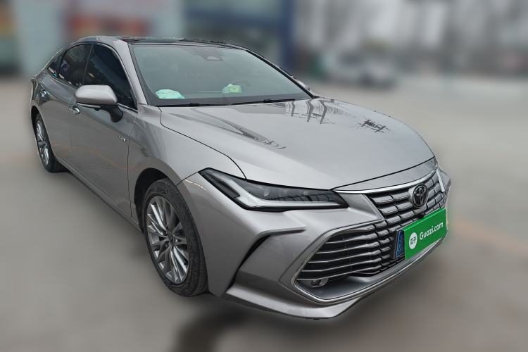 Used Toyota Avalon 2024 Dual-Motor 2.0L Luxury Edition
