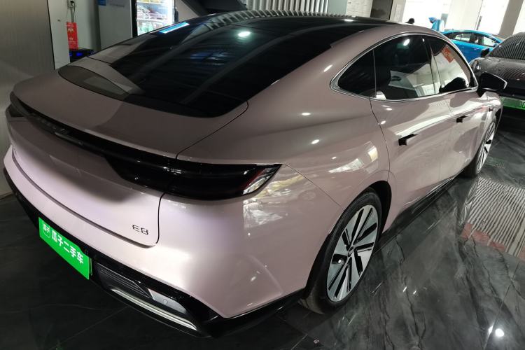 Used Geely Galaxy E8 2024 665 km Range Rear-Drive Starship Intelligent Driving Version
