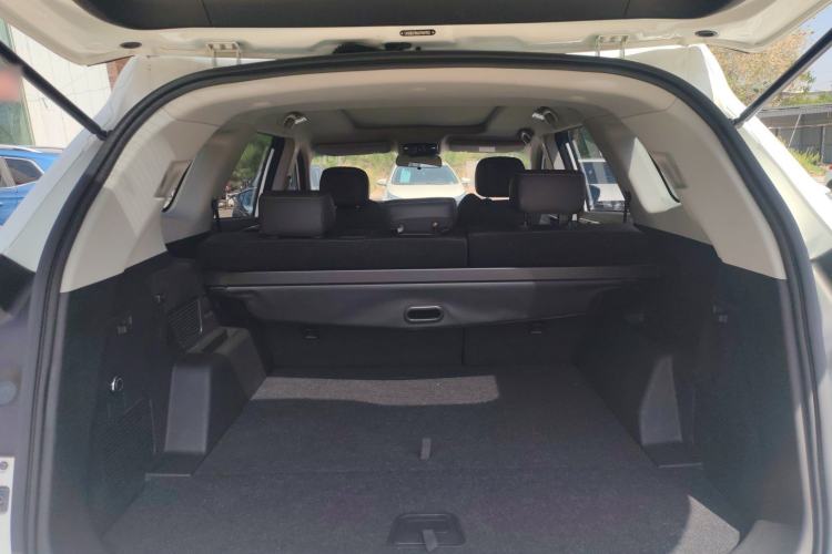 Used JETOUR X90 2021 1.6T DCT Shadow Edition 5 Seats Trunk