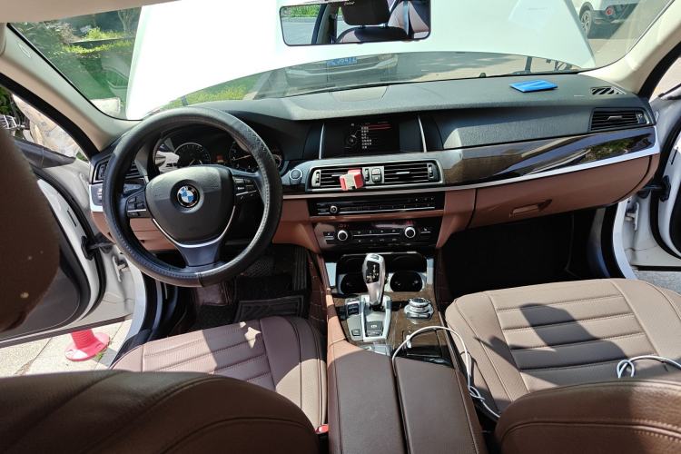 Used BMW 5 Series 2017 525Li Leading Model