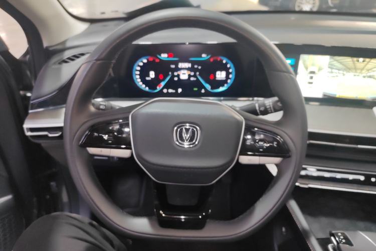 Used Changan Eado 2023 Changan Edition PLUS Blue Whale NE 1.4T GDI DCT Prestige Version