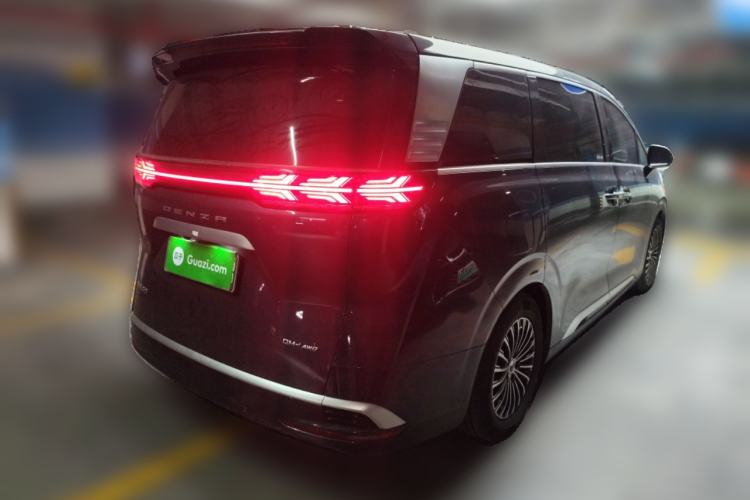 Used Denza D9 2022 DM-i 970 Four-Wheel Drive Prestige Model