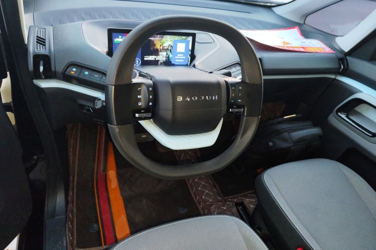 Used Baojun E300 2020 Star Travel Edition
