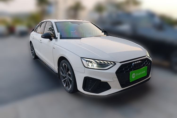 Used Audi A4L 2022 40 TFSI Luxury Dynamic Model
