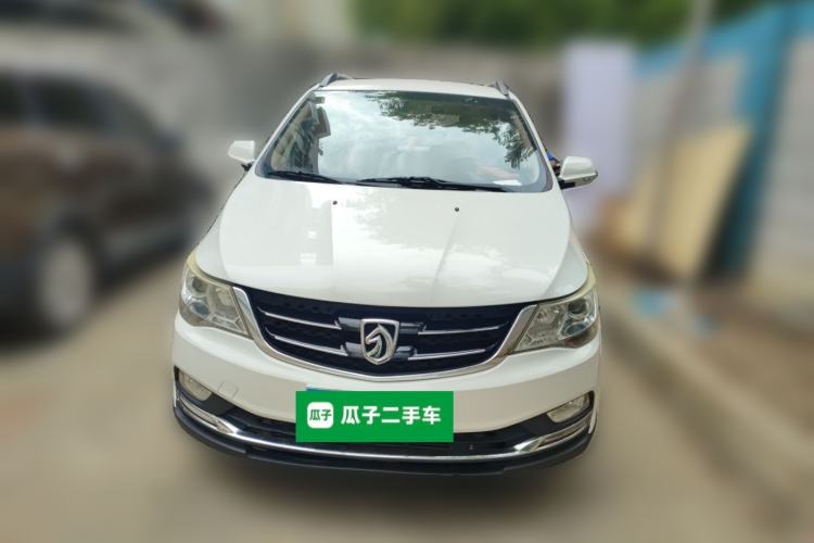 Used Baojun 730 2016 1.5T Manual Comfort Version 7 Seats