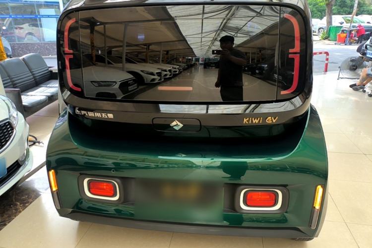 Used Baojun KiWi EV 2022 Designer Lite Edition Ternary Lithium