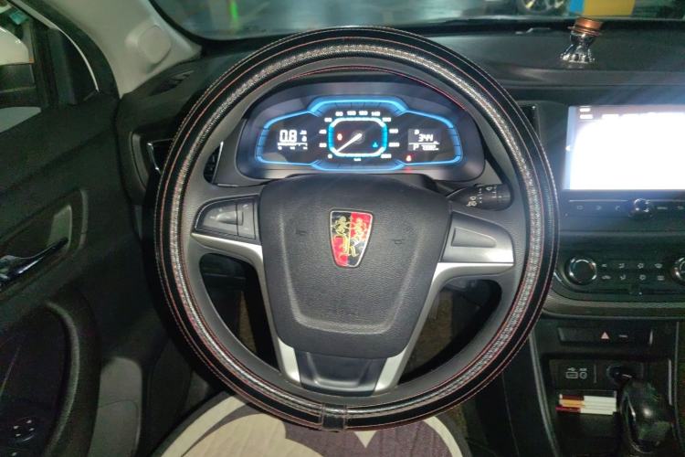 Used Roewe 360 2015 1.5L Automatic Luxury Edition
