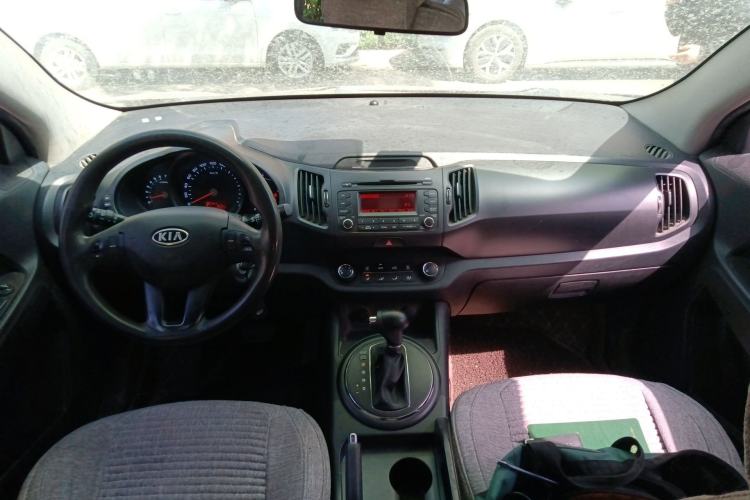 Used Kia Sportage R 2012 2.0L Automatic Two-Wheel Drive GL Trim
