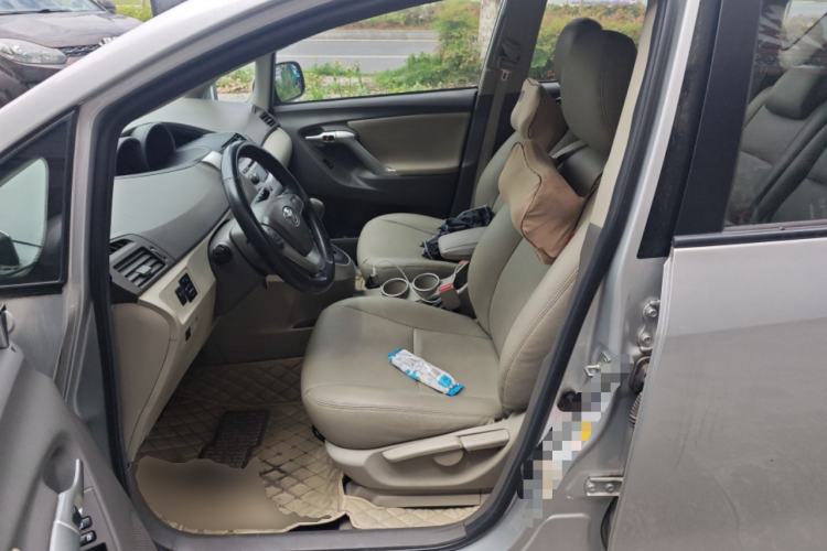 Used Toyota Verso 2014 Starlight 180E CVT Elite Edition Left Front Seat