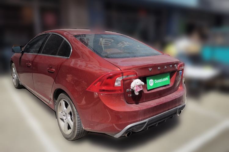 Used Volvo S60 2013 T5 Zhiya Edition Rear Left 45 Deg
