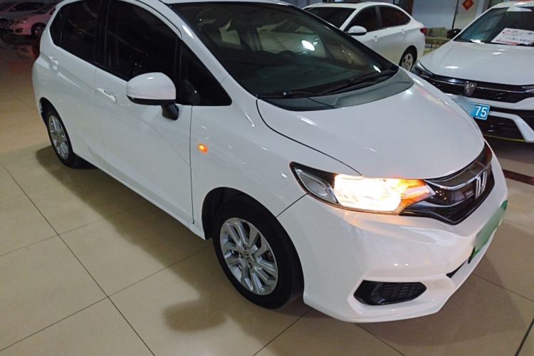 Used Honda Fit 2018 1.5L CVT Comfort Sunroof Version