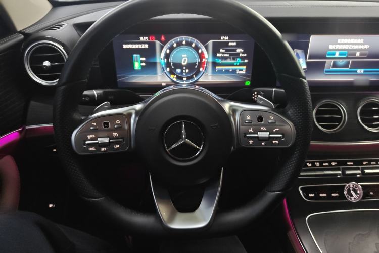 Used Mercedes-Benz E-Class 2020 Restyled E 300 L Sporty and Stylish Edition Steering Wheel