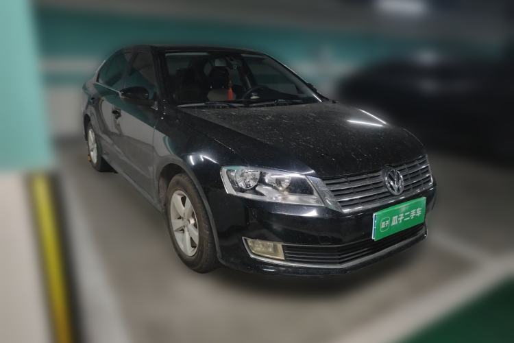 Used Volkswagen Lavida 2013 Revised Classic 1.6L Automatic Fashion Edition
