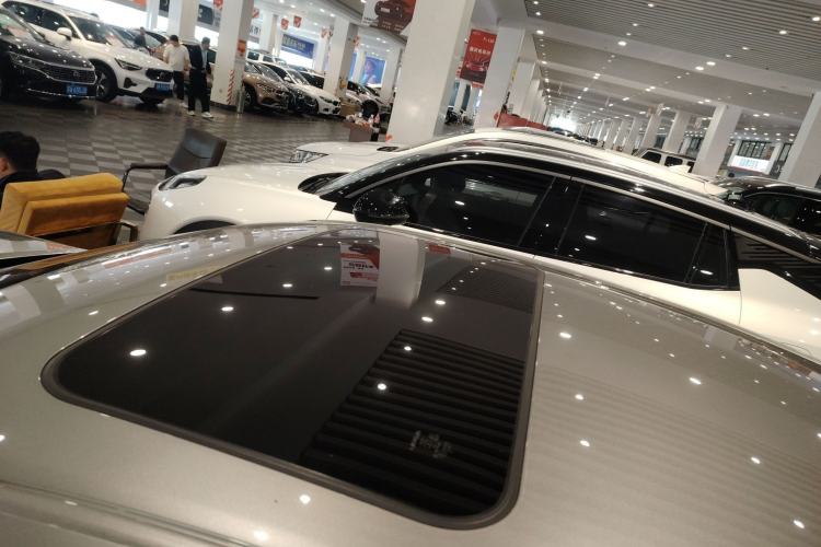 Used Lexus ES 2020 300h Premier Edition