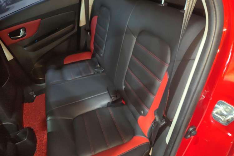 Used Haval H1 2015 1.5L AMT Luxury Model