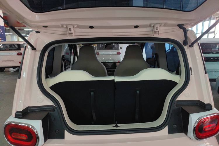 Used Wuling Hongguang MINIEV 2024 3rd Generation 215km Advanced Version