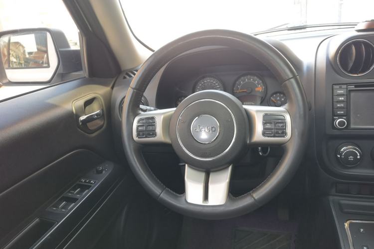 Used Jeep Patriot 2014 2.0L Sport Enhanced Edition