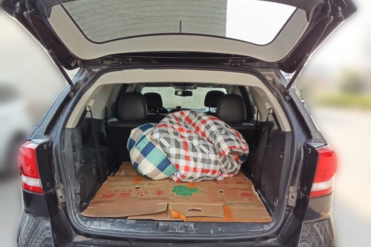 Used Dodge Journey 2013 2.4L Two-Wheel Drive Luxury Version