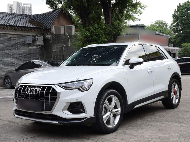 Used Audi Q3 2022 35 TFSI Fashionable and Elegant Model — 1