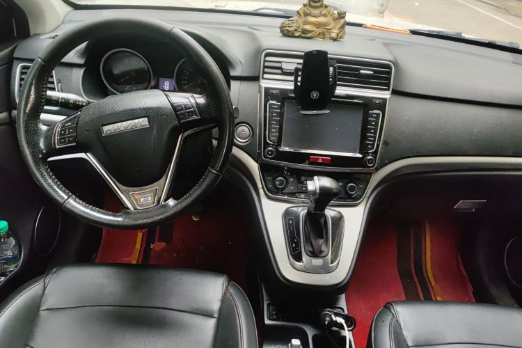 Used Haval H6 2017 Blue Label Sport Edition 1.5T Automatic Two-Wheel Drive Luxury Model Center Console