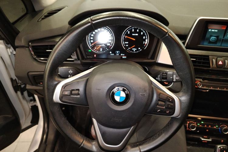 Used BMW 2 Series Gran Tourer 2018 220i Leading Model Steering Wheel