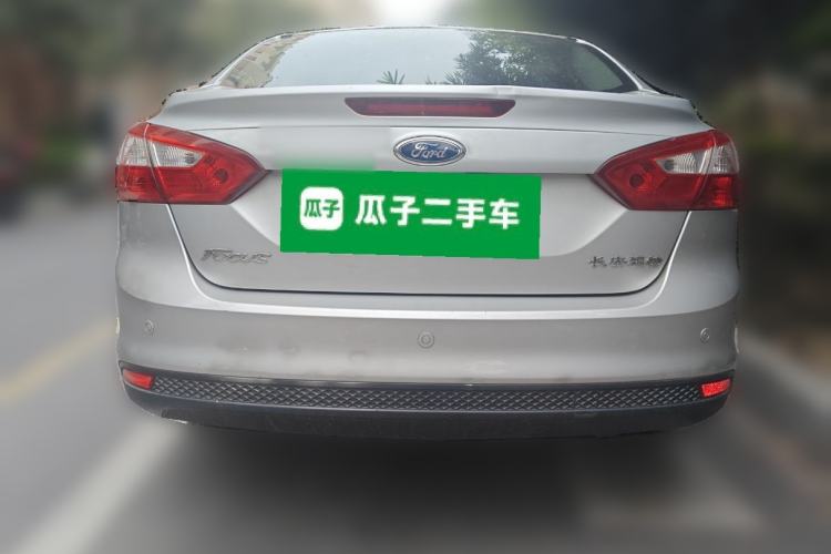 Used Ford Focus 2012 Sedan 1.6L Manual Fashion Edition