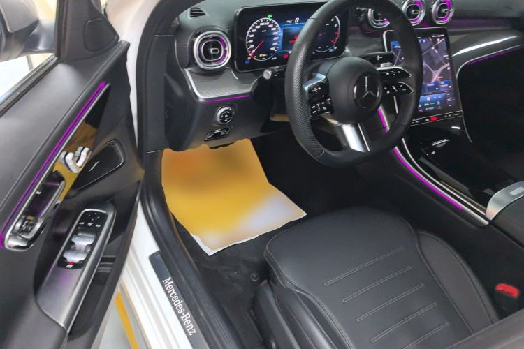 Used Mercedes-Benz C-Class 2023 Restyled C 260 L Sport Edition Driver Seat