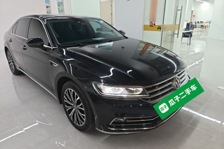 Used Volkswagen Phideon 2019 380TSI Two-Wheel Drive Business Edition China VI Standard
