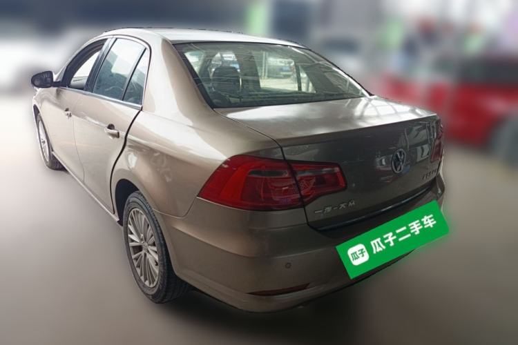 Used Volkswagen Bora 2013 1.4T Automatic Luxury Model Rear Left 45 Deg