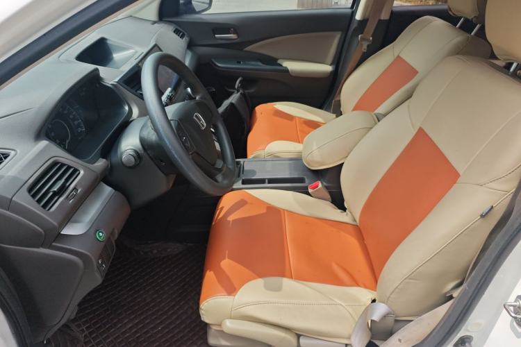 Used Honda CR-V 2012 2.0L two-wheel drive urban version Left Front Seat