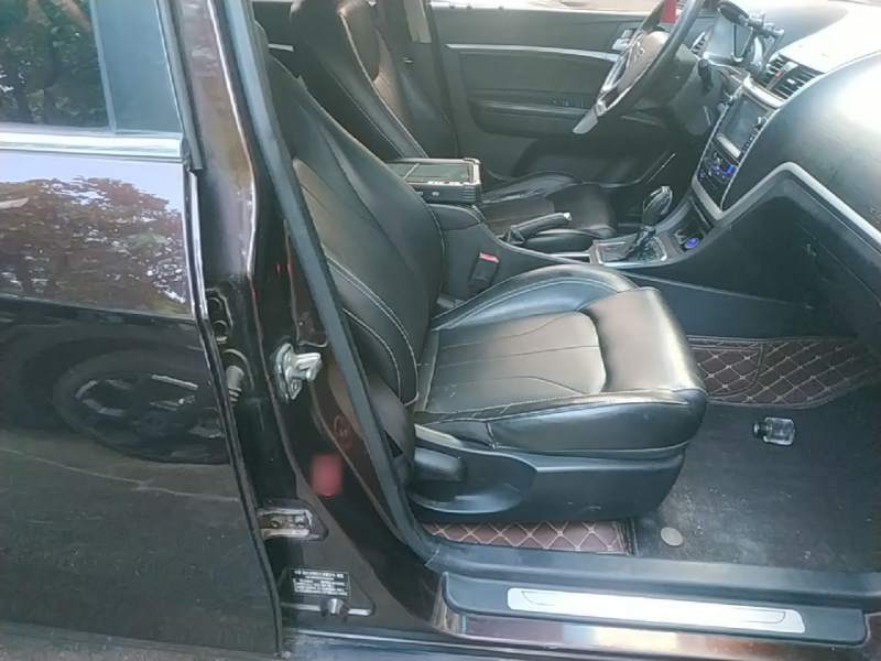 Used Geely Auto Emgrand 2016 Sedan 1.5L CVT Upward Version — 24