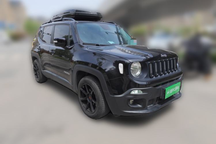 Used Jeep Renegade 2017 180T Automatic Jingneng Edition Front Right 45 Deg