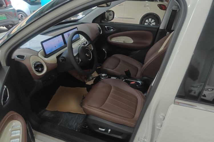 Used Wuling Bingo 2023 410 km Lingxi Deluxe Edition
