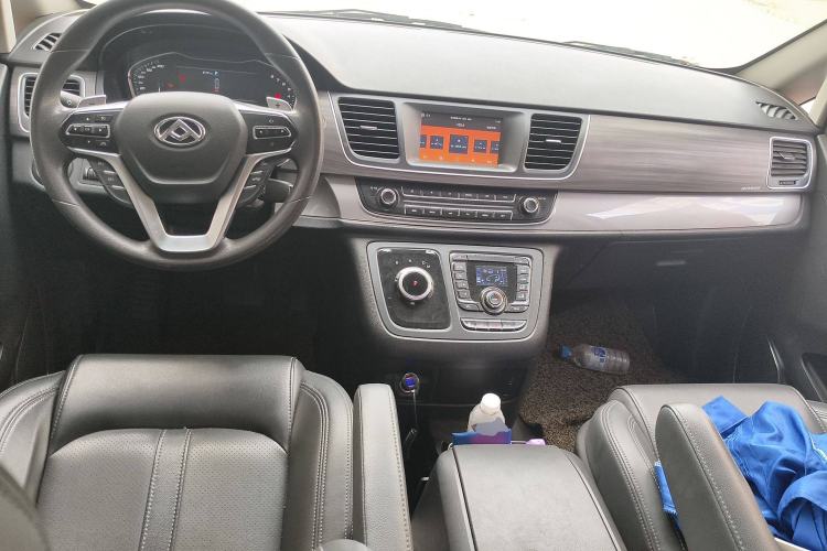 Used SAIC MAXUS G10 2022 2.0T Automatic Smart Enjoyment Version Gasoline 7 Seats