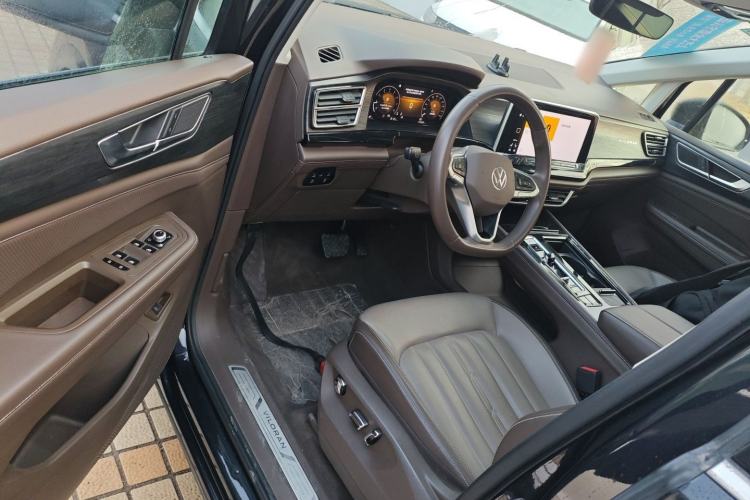 Used Volkswagen Viloran 2024 330TSI Luxury Edition