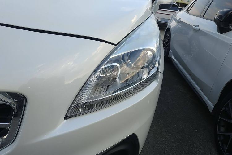 Used Peugeot 3008 2013 2.0L Automatic Trend Edition
