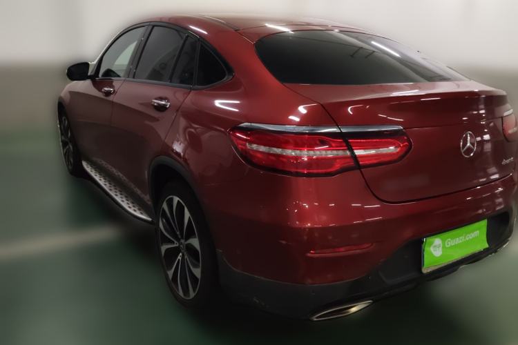 Used Mercedes-Benz GLC Coupe 2019 GLC 260 4MATIC Coupe SUV
