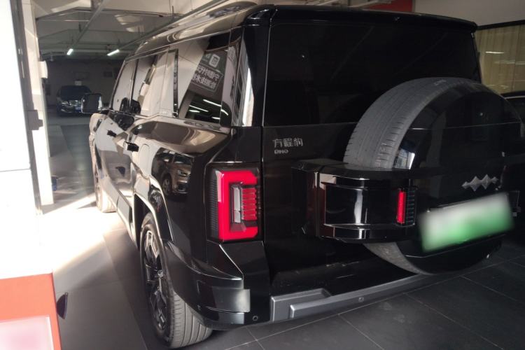 Used Formula Leopard 8 2025 Smart & Brave Flagship Edition 6 Seats Rear Left 45 Deg