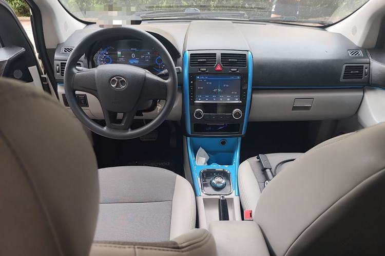 Used BAIC New Energy EV 2015 EV200 Light Edition Center Console
