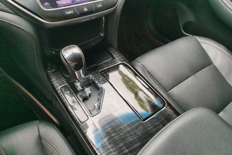 Used Toyota Crown 2015 2.0T Fashion Edition Gear Lever