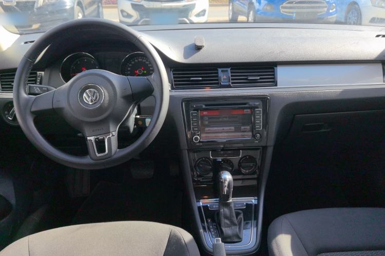 Used Volkswagen Bora 2015 Qihui Edition 1.6L Automatic Fashion Model