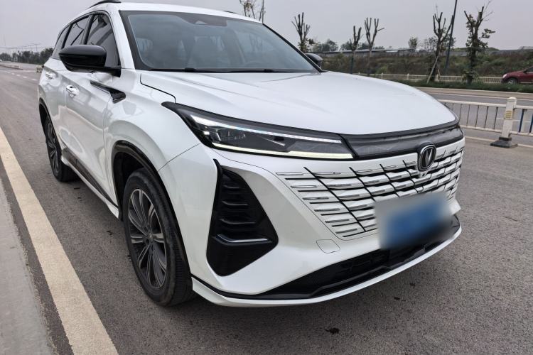 Used Changan CS75 PLUS 2024 3rd Generation Champion Edition 2.0T Intelligent Drive Performance Model

