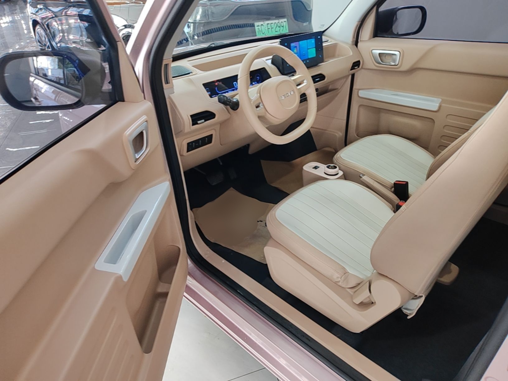 Geely Galaxy Panda 2023 Panda Mini 200km Dynamic Bear — снимка 17