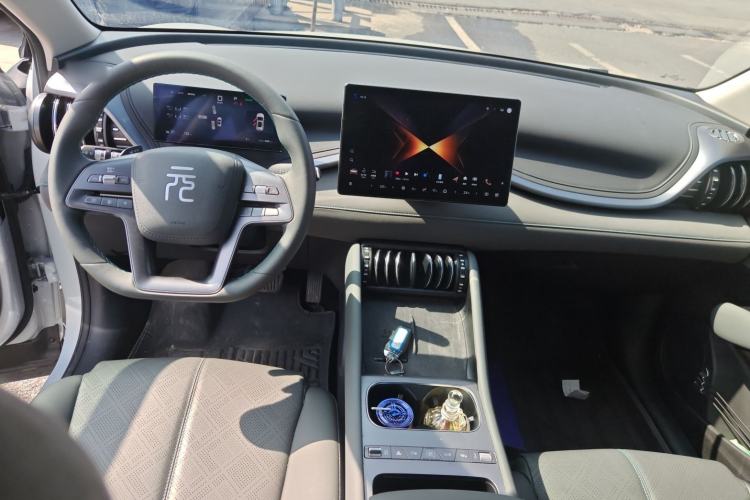 Used BYD Yuan PLUS 2025 Intelligent Driving Version 430 KM – Leading Edition
