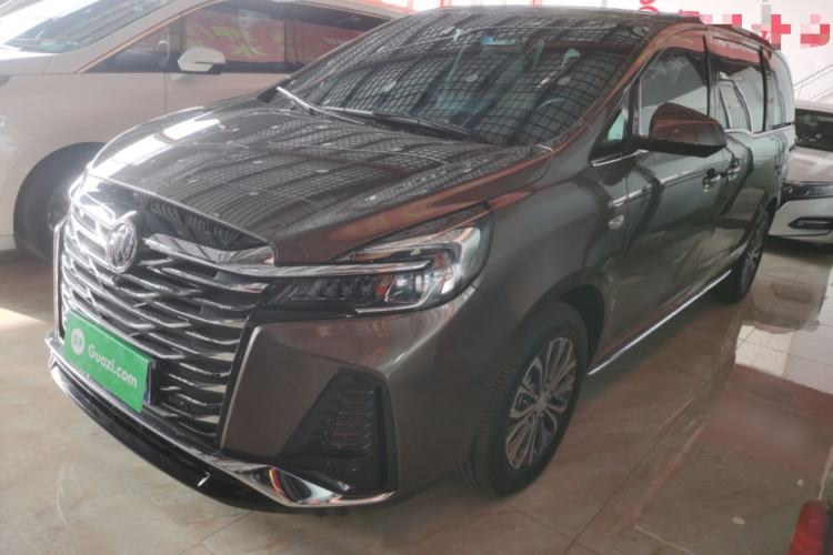 Used Buick GL8 2023 Facelifted Land Cruiser Executive Luxury Version