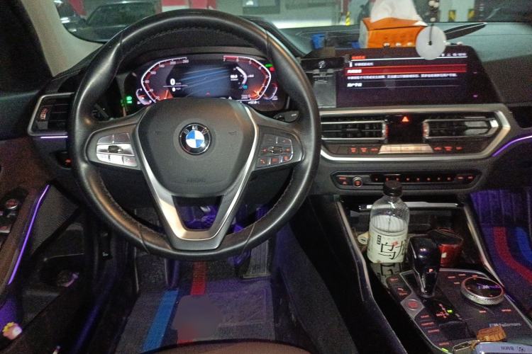 Used BMW 3 Series 2020 325Li First Edition Steering Wheel