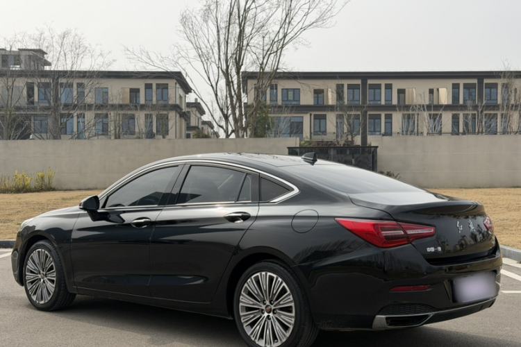 Used Hongqi H5 2022 Classic Model 1.5T DCT Flagship Edition
